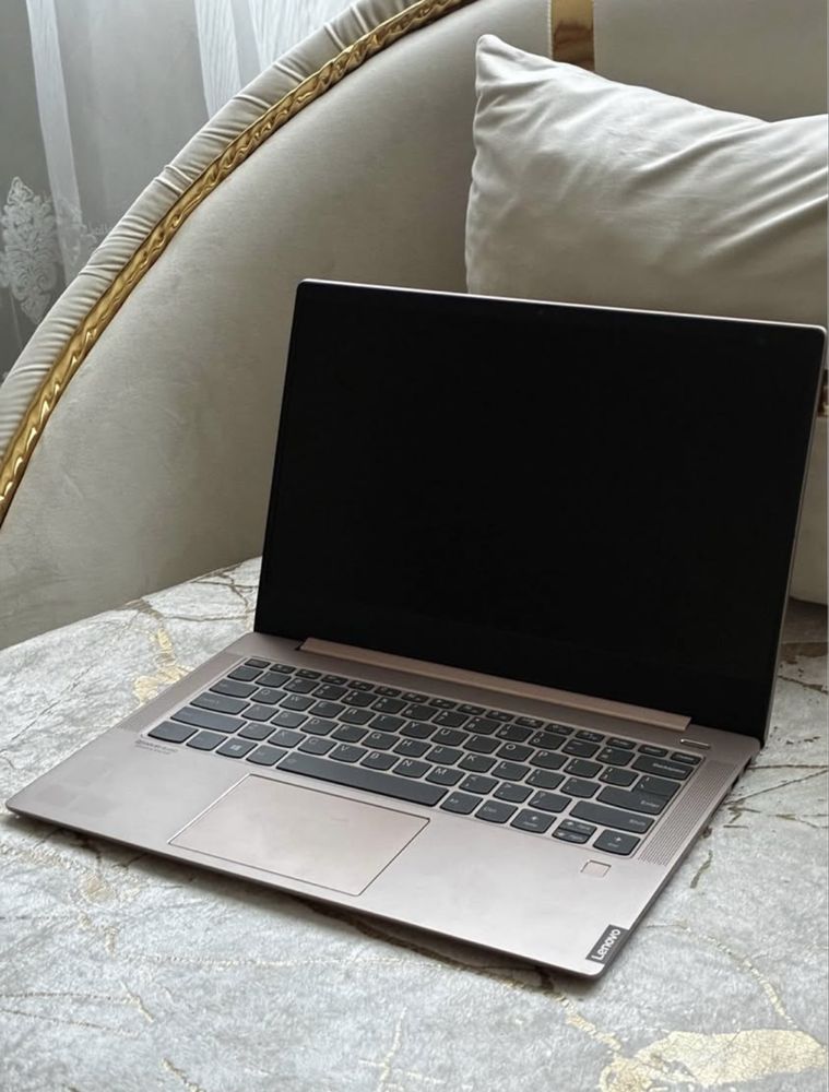 Лаптоп Lenovo ideapad S-540-14-api