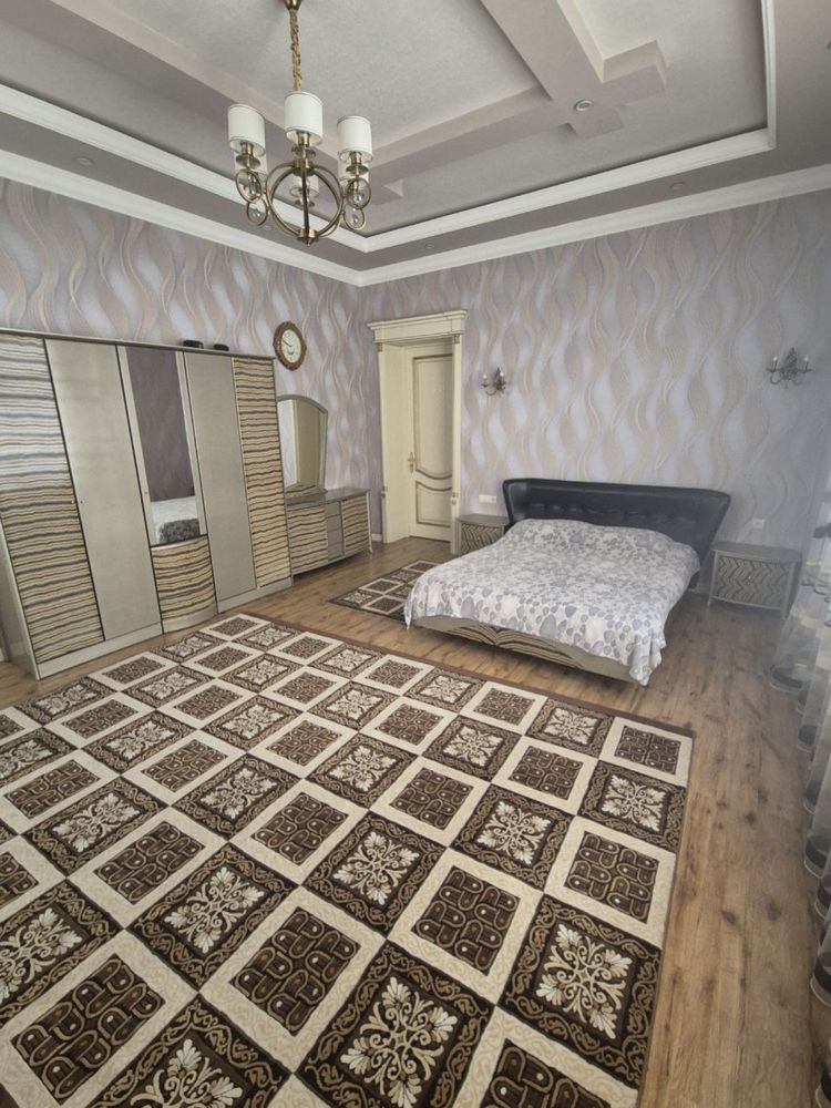 Мебел кроват шкаф трюмо