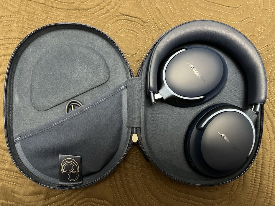 Bose Quietcomfort Ultra Headphones - Lunar Blue
