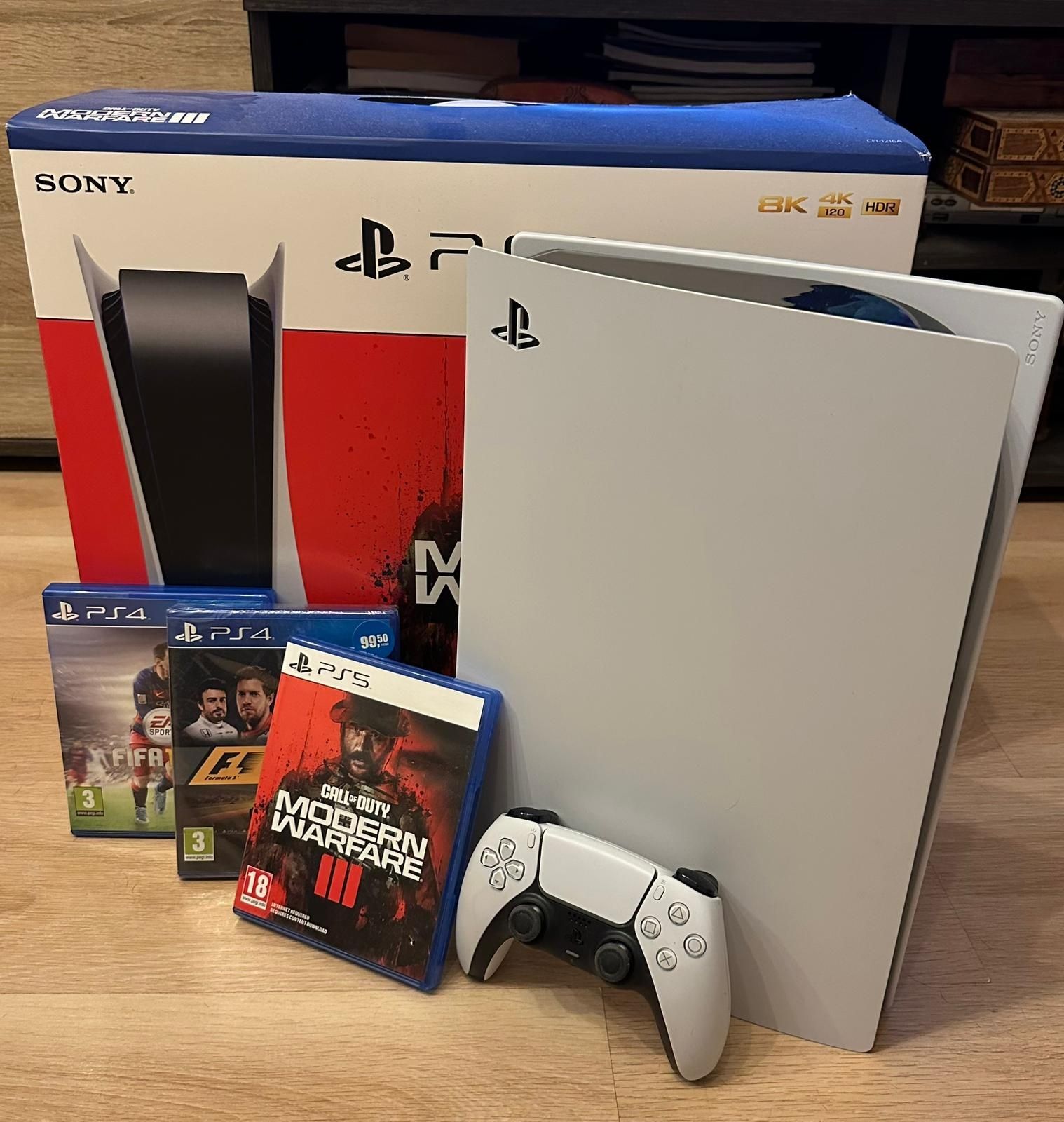 PS5 1TB + 3 games