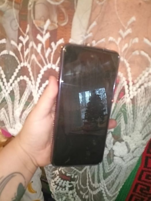Vând telefon tecno spark