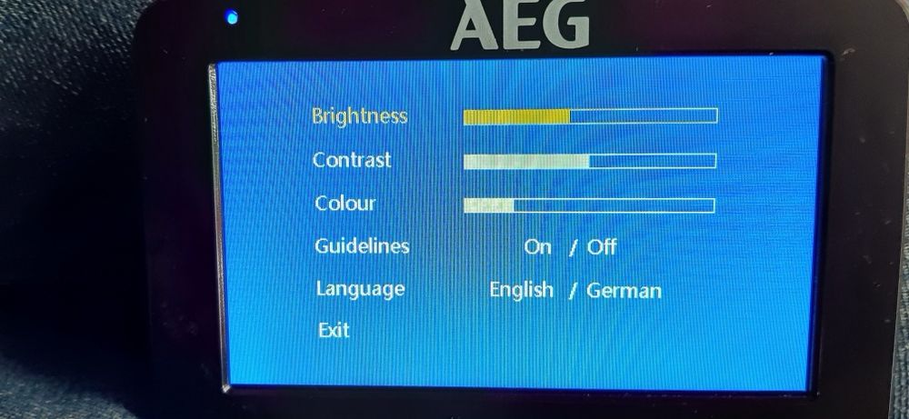 Monitor AEG , Wireless,pentru camera auto