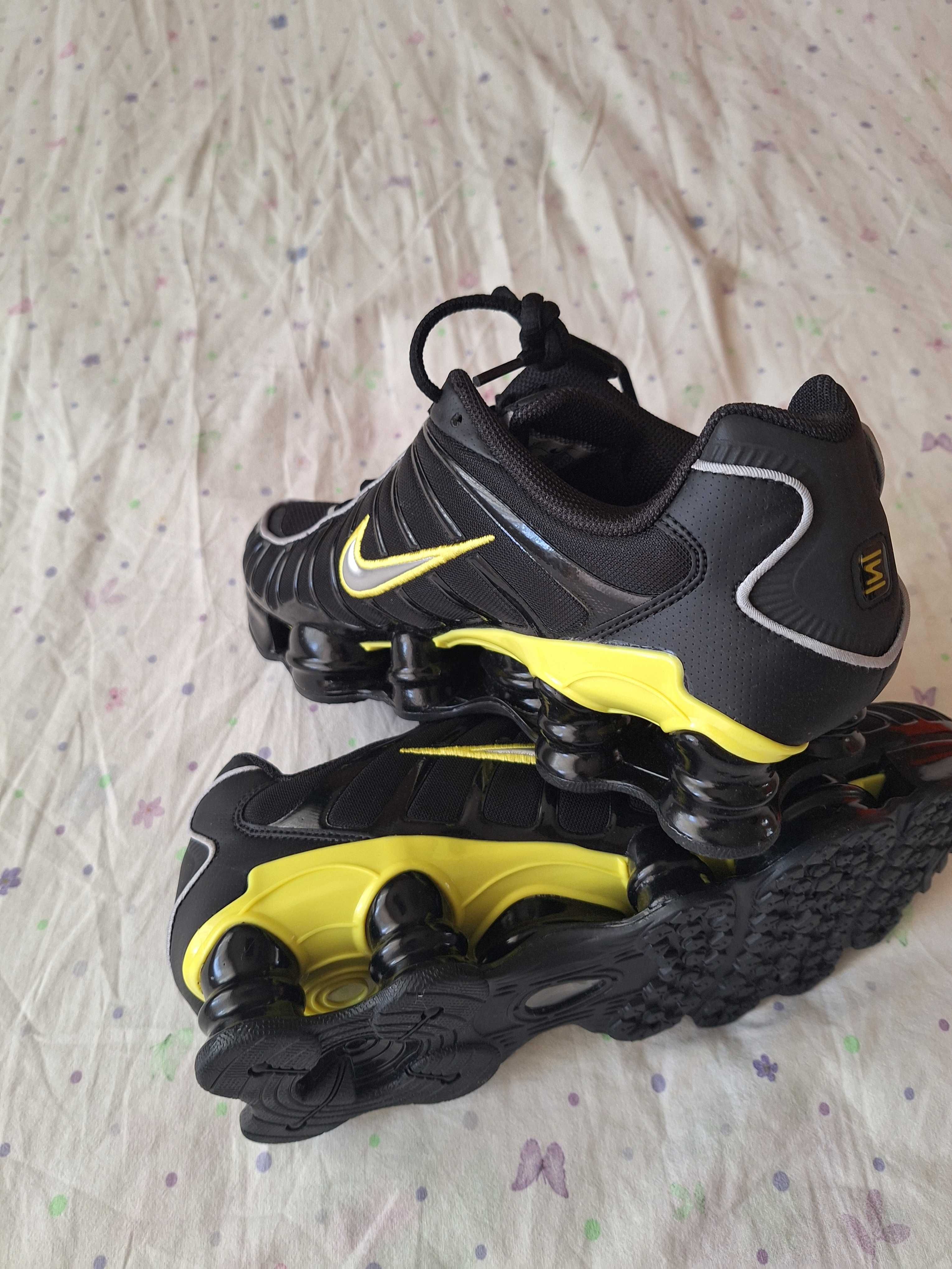 Мъжки маратонки NIKE SHOX TL
