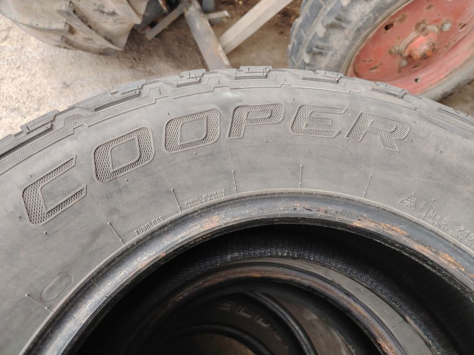 Гуми за джип 245/75/16