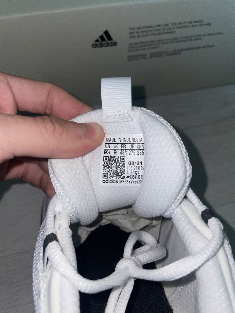 Adidas Racer TR23