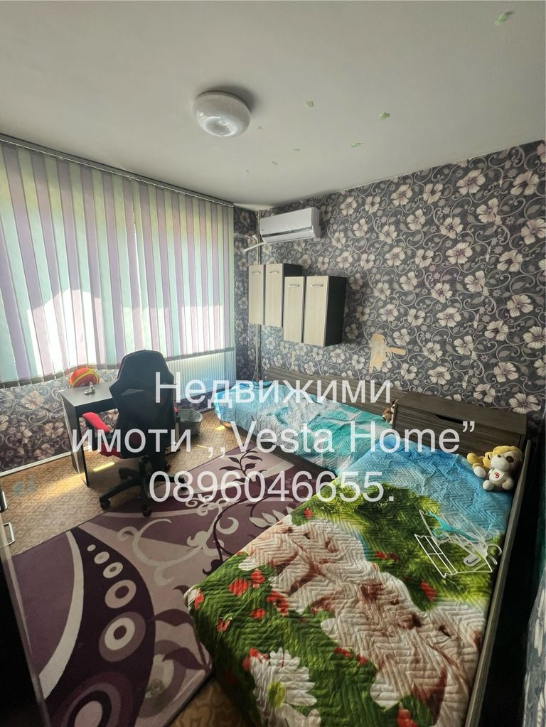 Дава се под наем Двустаен апартамент в Казанлък - 64 кв.м за 40800 € - Снимка #4