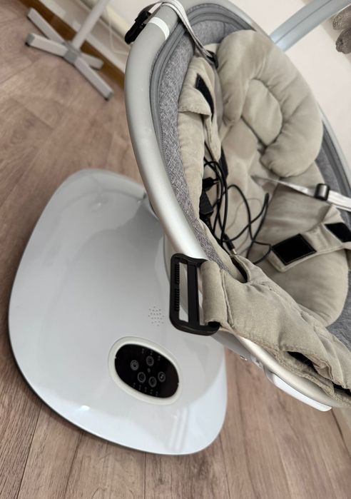 Продам шезлонг для малышей