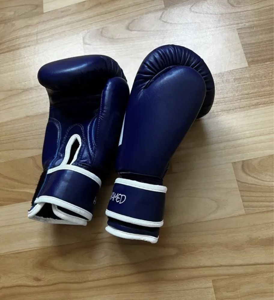 Перчатка для бокса
