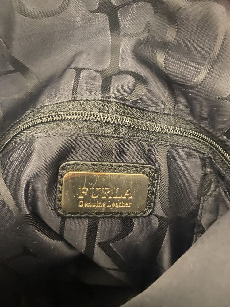 Продам сумку Furla