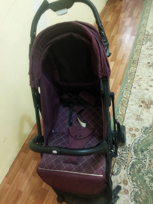 Продам коляску за 5000 тенге