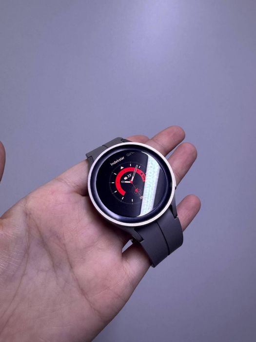 Samsung Galaxy Watch 5 (45 мм) – умные часы для активной жизни!