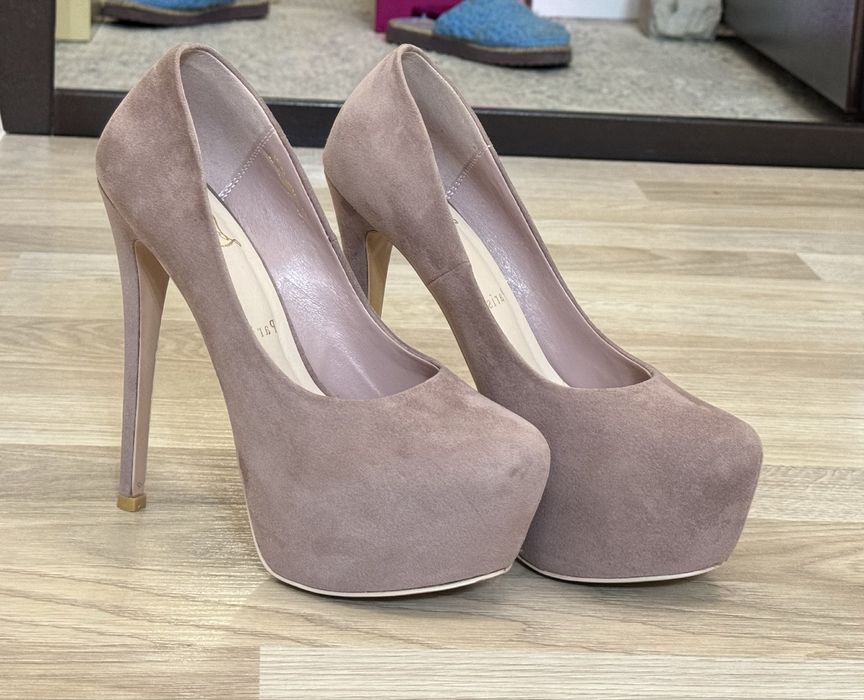 Туфли сатылады 5000тг