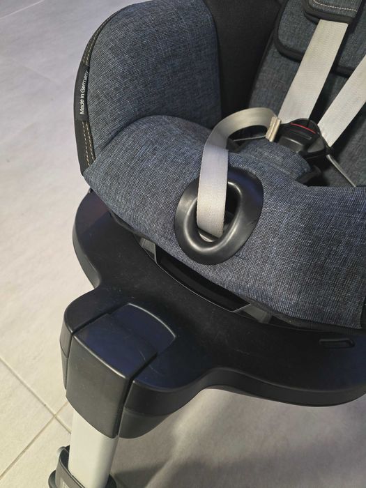 Scaun auto ISOFIX i-Size Britax Romer DUALFIX, 40-105 cm, rotativ 360°