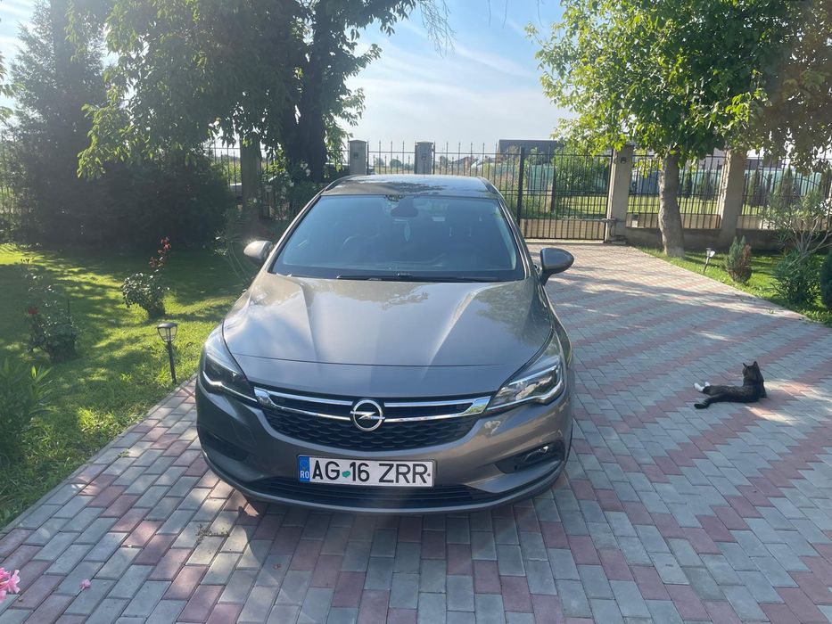 Opel Astra J de vanzare 1.6 diesel