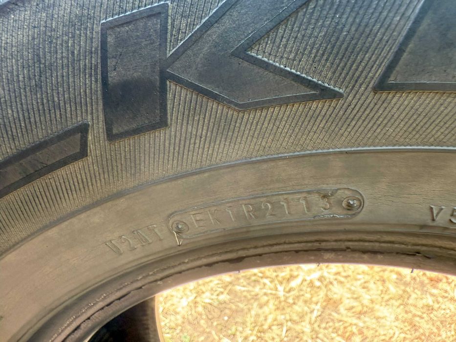 245/70 R16 Зимни гуми Falken LandAir