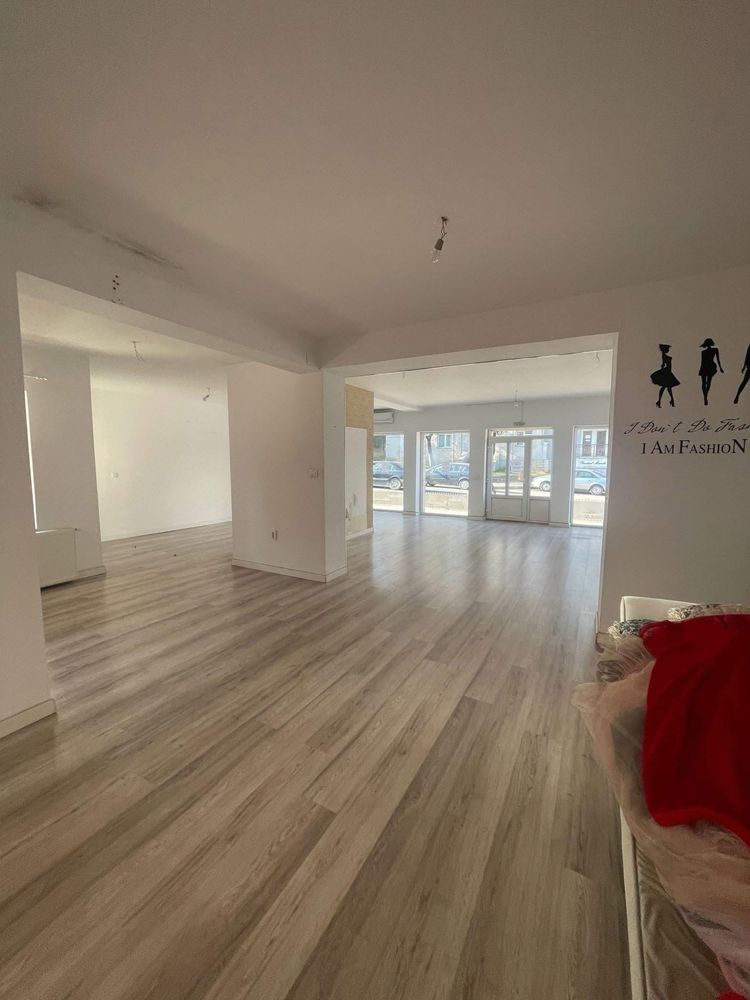 De vanzare urgent casa/spatiu comercial zona ultracentrala