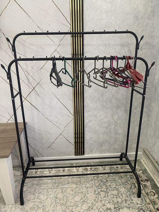 вешалка для одежды
