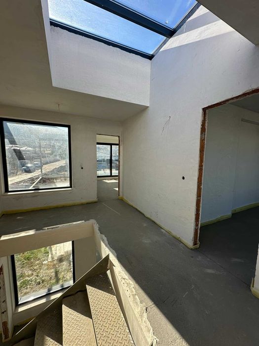 Продава се Къща в с. Марково, Област Пловдив - 280 кв.м за 1429 €/кв.м - Снимка #8