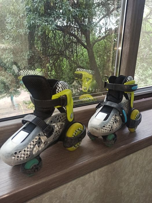 Ролики/Роликовые коньки Российские