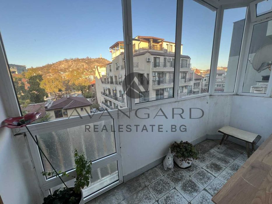 Продава се Тристаен апартамент в Пловдив, Център - 117 кв.м за 2436 €/кв.м - Снимка #13