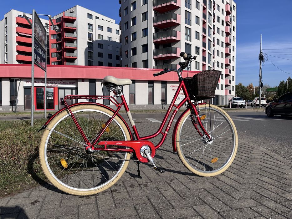 Vând bicicleta dama in stare foarte buna