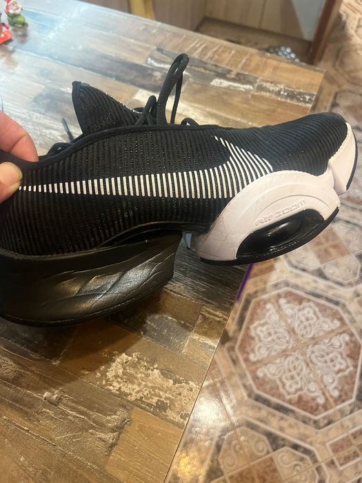 Дамски маратонки NIKE