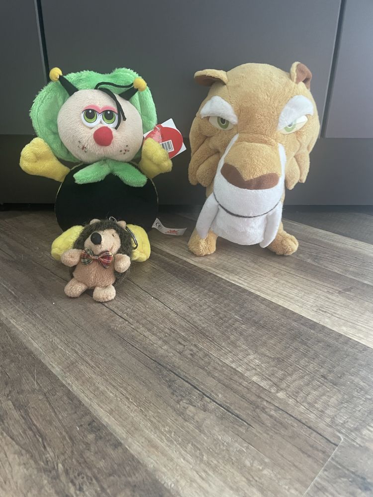 Лот плюшени играчки