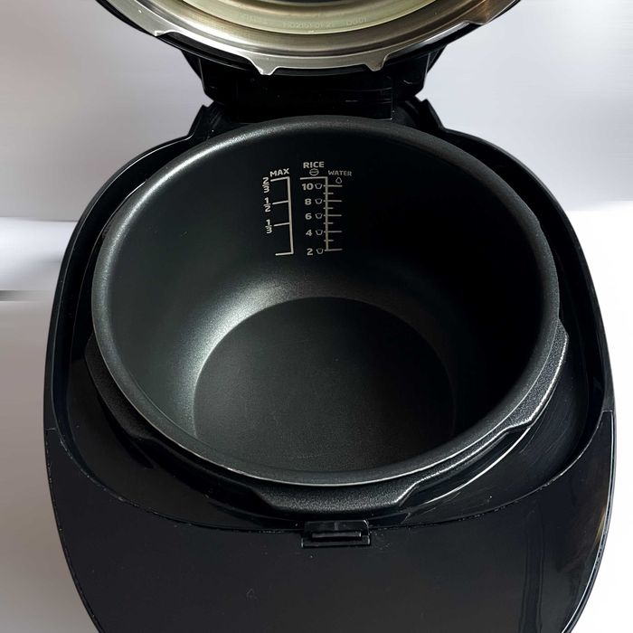 Мултикукър Philips All-in-One с готвене под налягане HD2151/40