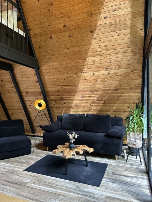 Cabana A-FRAME de inchiriat cu ciubar