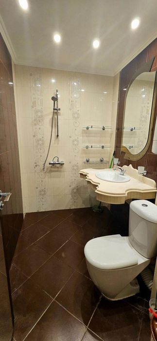 Дава се под наем Двустаен апартамент в Пловдив, Кючук Париж - 65 кв.м за 400 € - Снимка #4