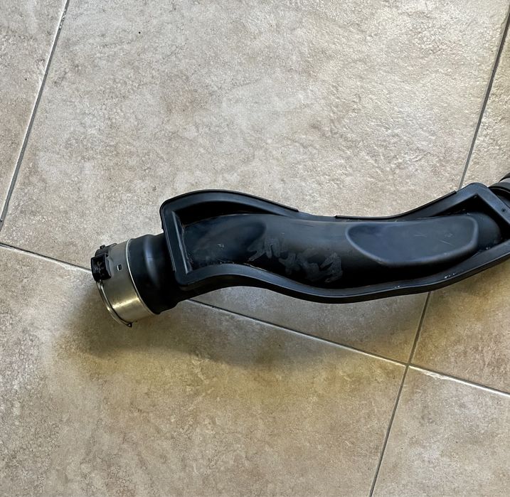 Маркуч интерколер BMW