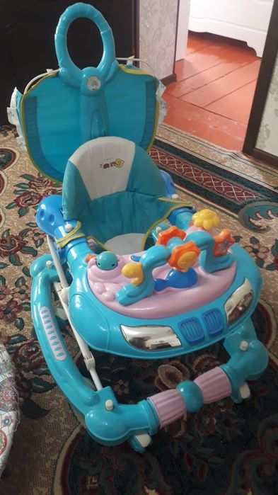 Продаю  ходунок в хорошем состоянии