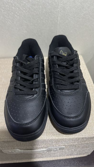 Дамски маратонки