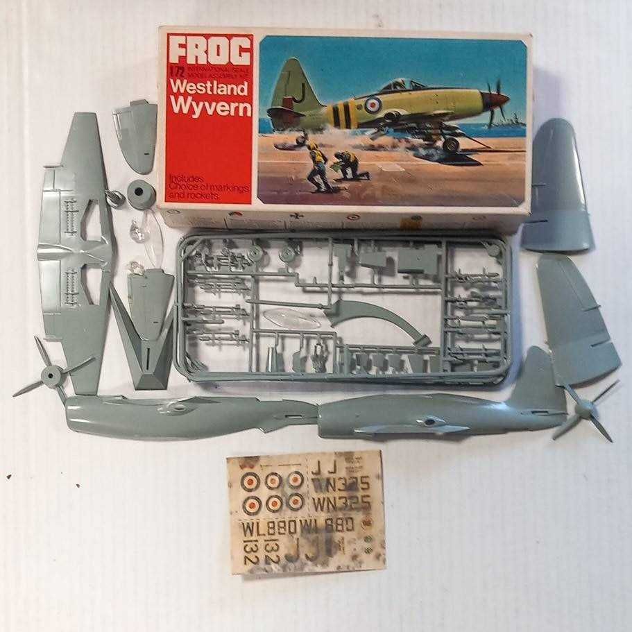 Сборная модель самолета «Вайверн» (Frog, 1/72). РАРИТЕТ. РЕДКОСТЬ