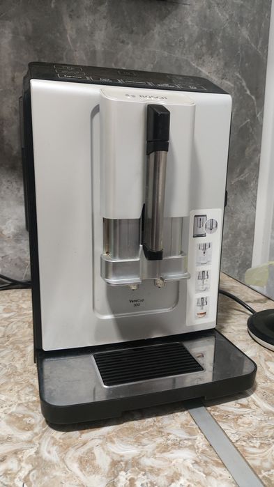 Кофемашина Bosch verocup 300, б/у. В отличном состоянии