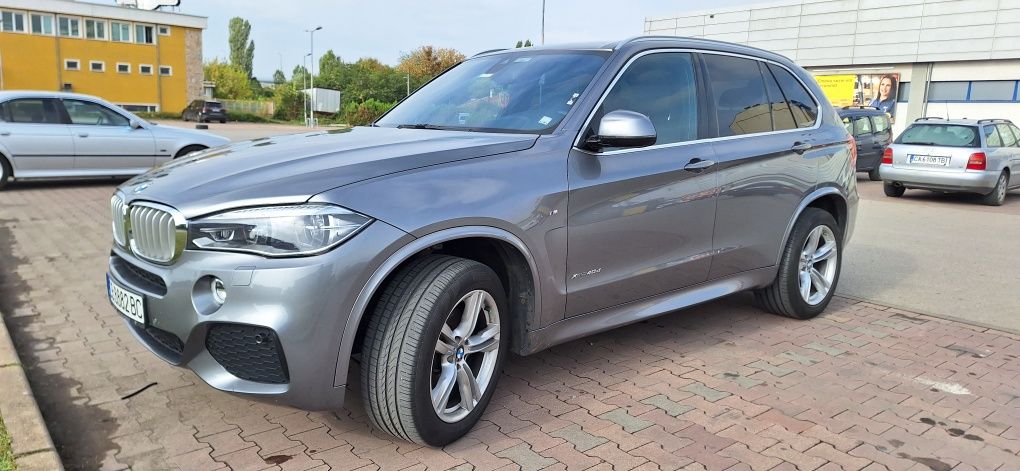 BMW X5 40D 313hp