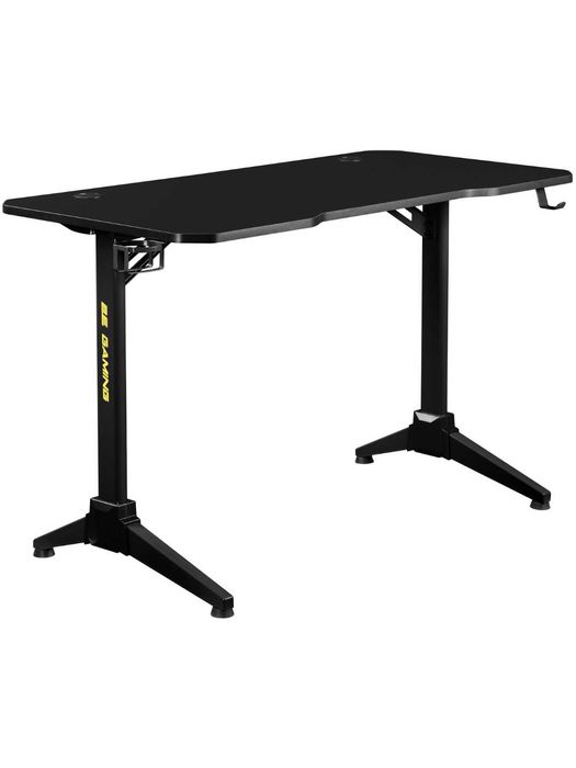 Kompyuter stoli, karbon yuzasi va metall ramkali o'yin stoli