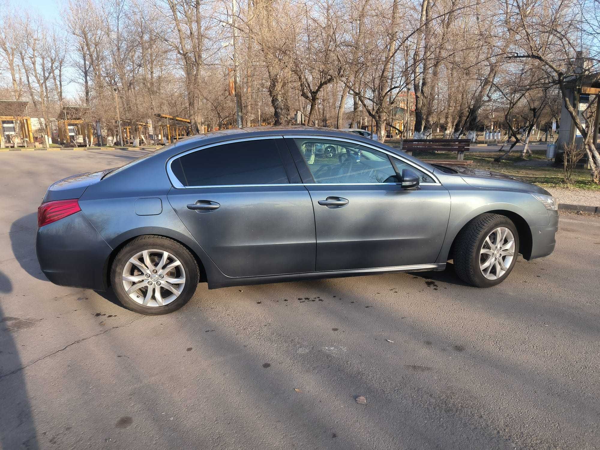 Vând Peugeot 508 cu motorizare de 1.6 și 115 cp , cutie automata !