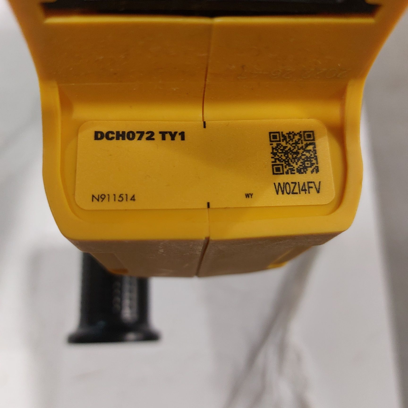 Намалена цена Безчетков акумулаторен перфоратор Девалт Dewalt DCH072