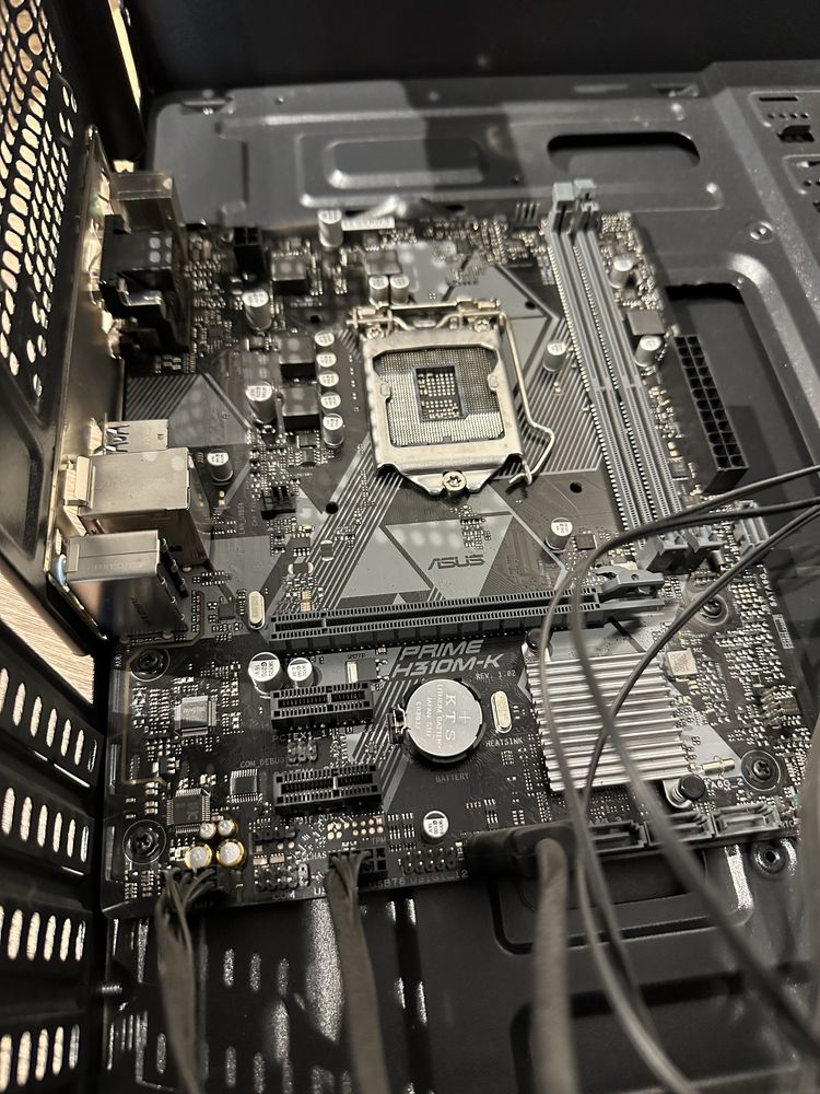 Placa de baza PC Asus H310M-K cu carcasa Floston