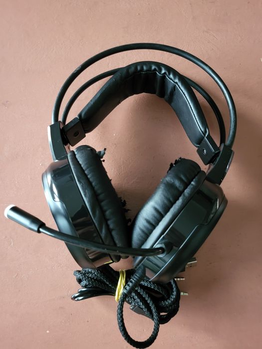 Lot 3 casti cu microfon HP, Trust, Deltaco