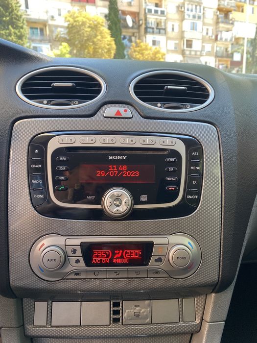Адапторна рамка Ford