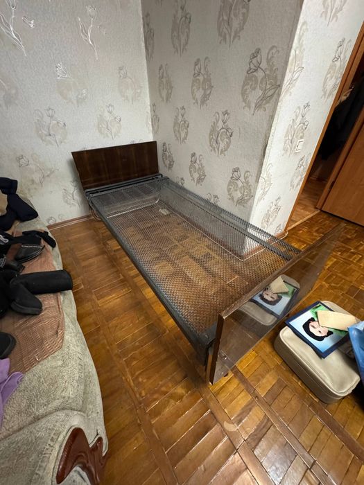 Кровать в отличном состоянии БЕСПЛАТНО