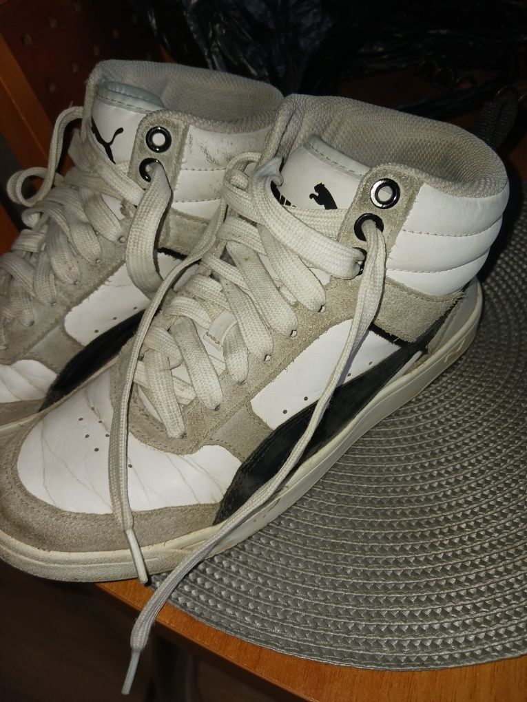 Цената е за трите чифта-Puma,Converse 37-38