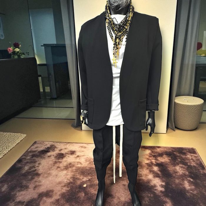 Compleuri Casual/Elegant Sacou si Pantaloni cu sireturi lungi!