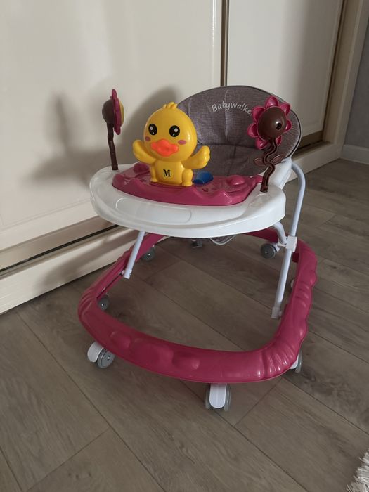 Ходунок детский новый