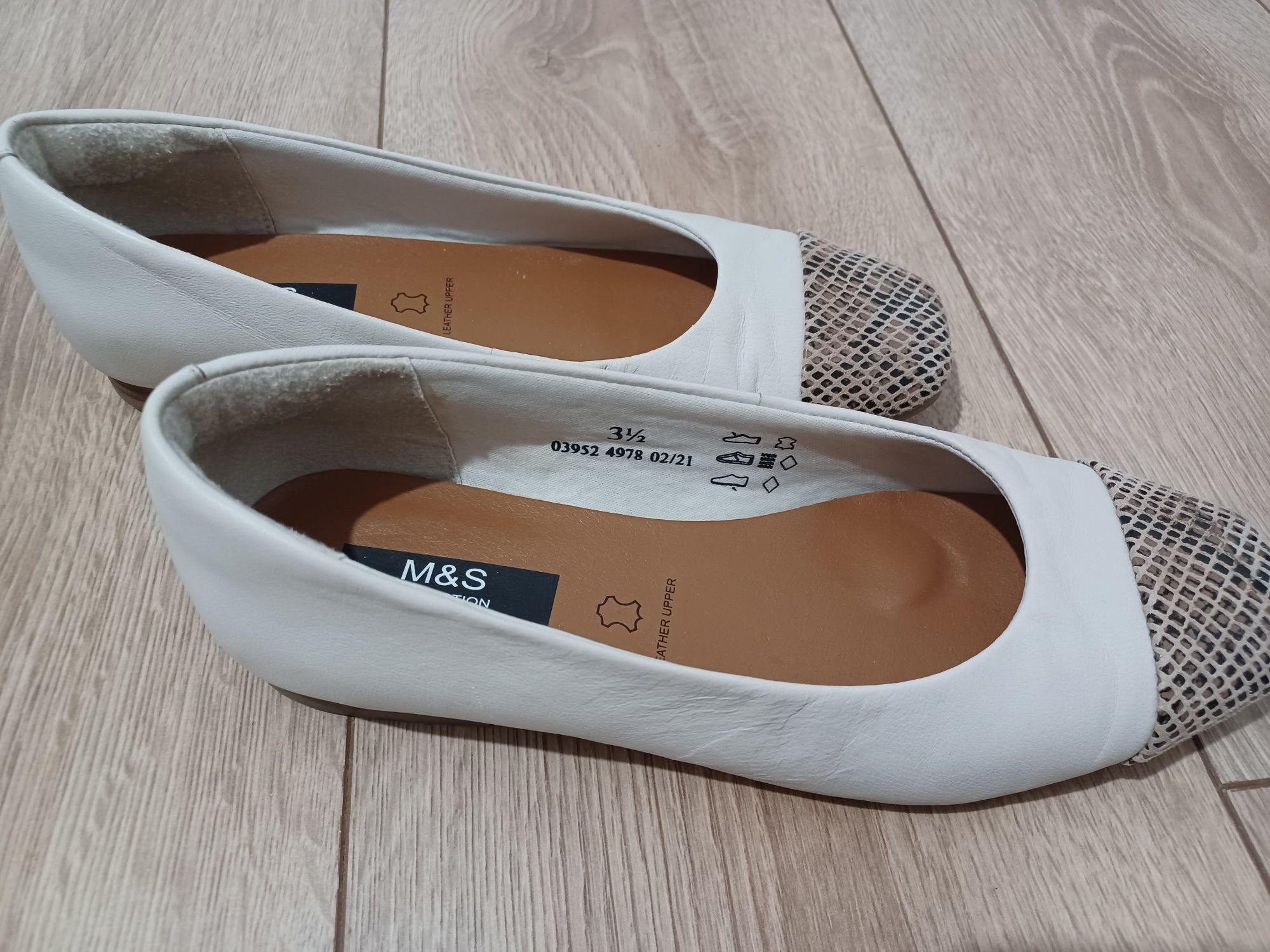 Pantofi Marks&Spencer