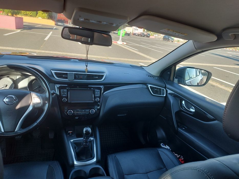 Nissan Qashqai 1.6 dci Tekna 4x4 E6