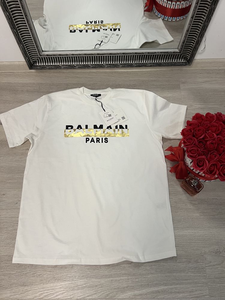 Tricou Balmain pe alb sau negru