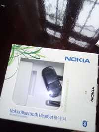Nokia Bluetooth headset BH-104 in cutie 2 incarcatoare
